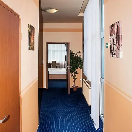 Garni Hotel