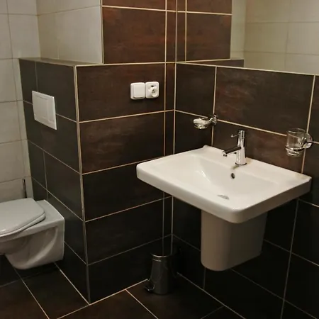 Hotell Garni 3*